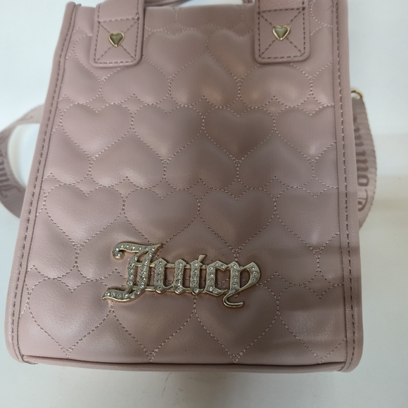 Juicy Couture Pink Quilted Heart Bag With Wide Adjustable Strap - Picture 3 of 16